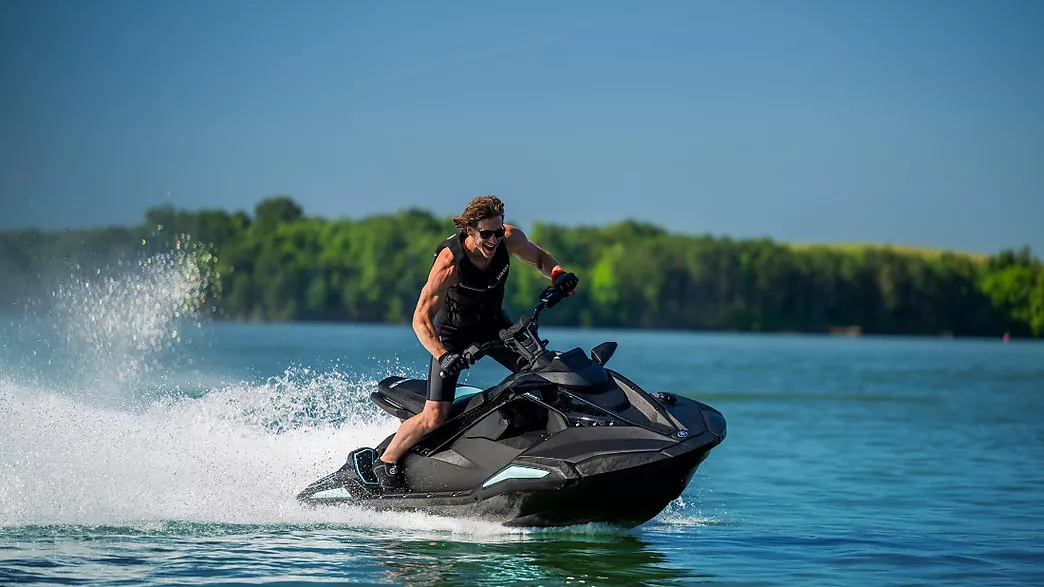 Yamaha JetBlaster Pro 2027 WaveRunner - Full Gas Motor Barcelona 02