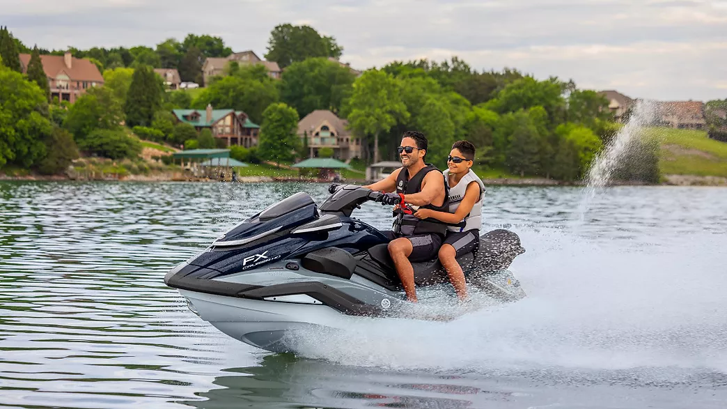 Yamaha FX HO Cruiser 2027 WaveRunner - Full Gas Motor Barcelona 02