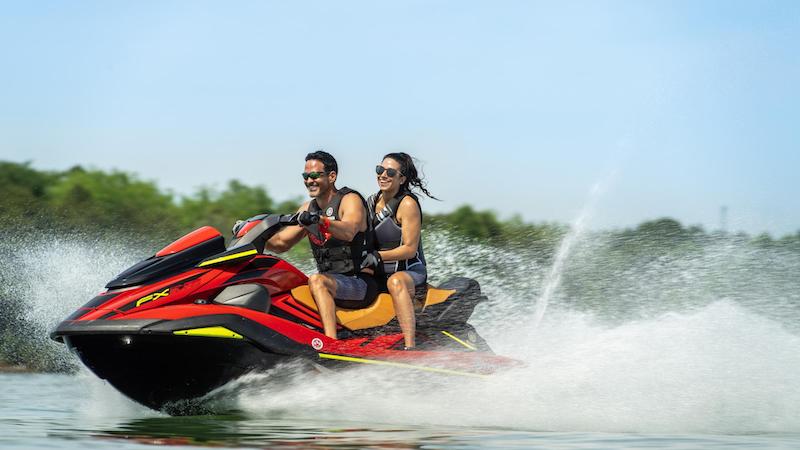 Yamaha FX Cruiser SVHO Red 2022 03p